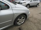 BŁOTNIK PRZÓD PRAWY 02-05 KOMBI                                         